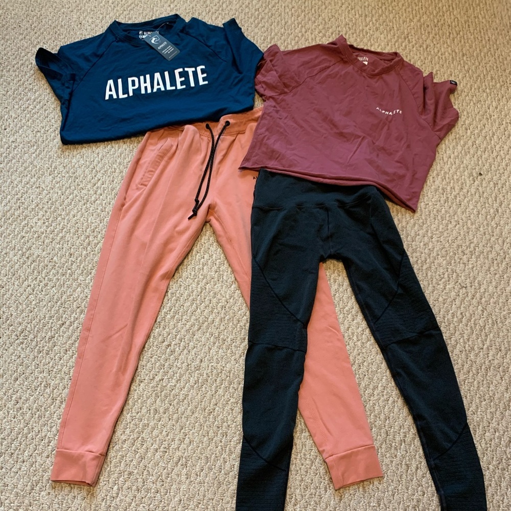 Alphalete Jogger and Shirts Bundle